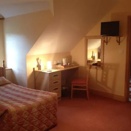 Anvil House Bed & Breakfast *