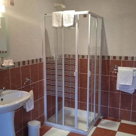 Anvil House 3* Achill Sound