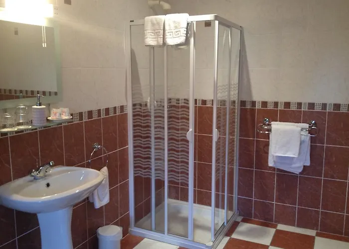 Anvil House 3* Achill Sound